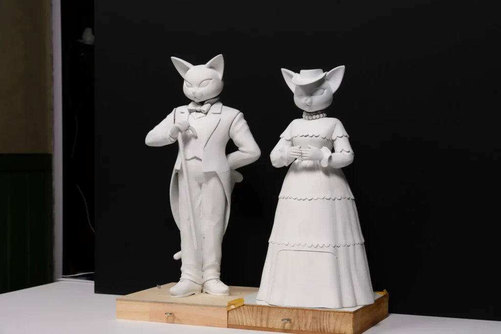 バロンとルイーゼの検討模型 ジブリパークとジブリ展 主な展示内容｜ジブリパークのつくりかた「青春の丘」バロンの人形