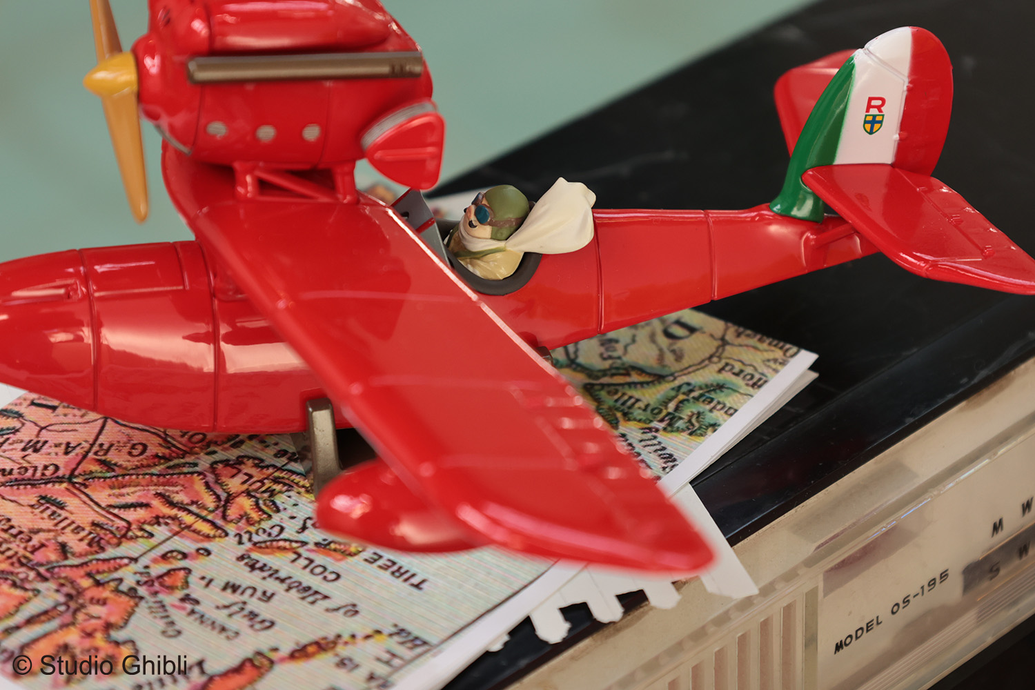 紅の豚 サボイア 模型 ジブリ ポルコ 飛行機 赤 フィギュア
