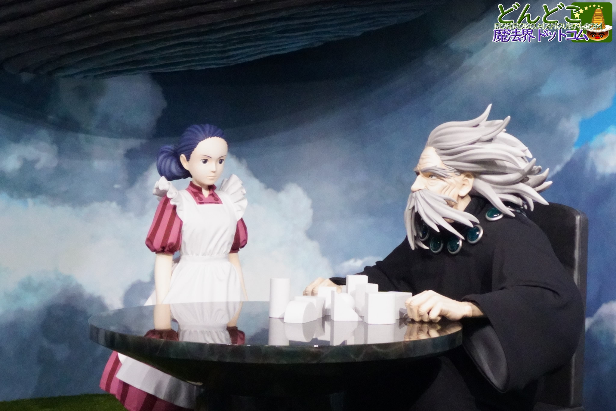 【写真撮影スポット】『君たちはどう生きるか』眞人(まひと)になりきり!ヒミとともに大叔父と対面 ジブリのなりきり名場面展 ジブリパーク