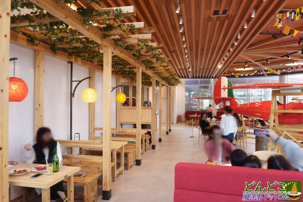 カフェ ロタンダ風ヶ丘|紅の豚 サボイア 展示 ナポリタン etc|ジブリパーク(無料エリア)モリコロパーク|愛・地球博記念公園 北口