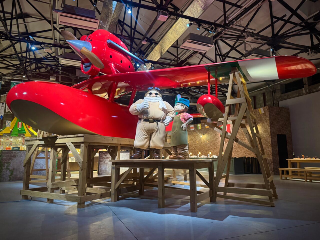 ジブリパーク新展示 なりきり名場面展 2025年12月17日(水)~ ロタンダ 風ヶ丘『紅の豚』飛行艇「サボイアS-21」11月1日(土)~