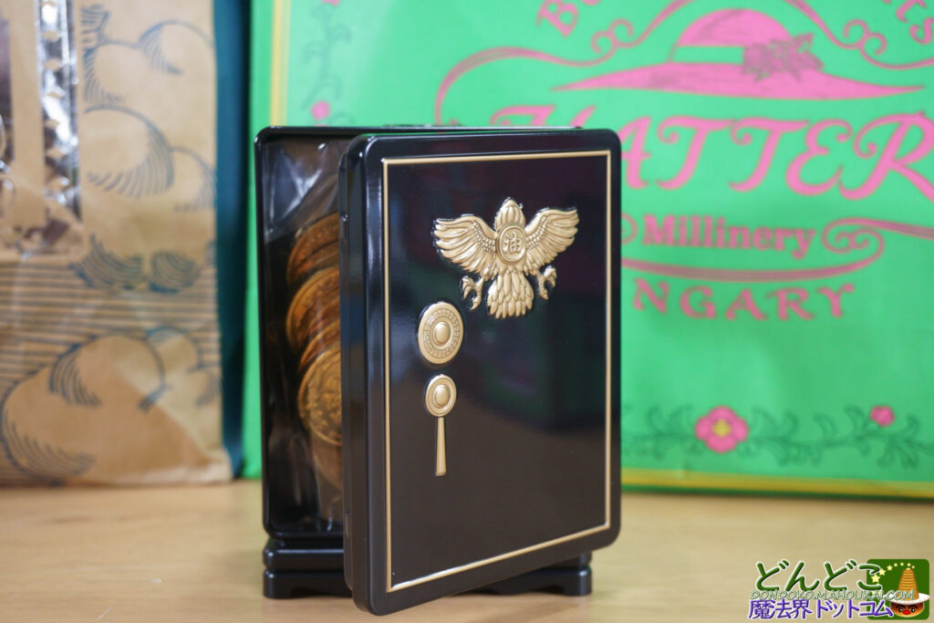 湯婆婆の金庫缶チョコレート【ジブリパーク限定 お菓子】｜ジブリの大倉庫 冒険飛行団