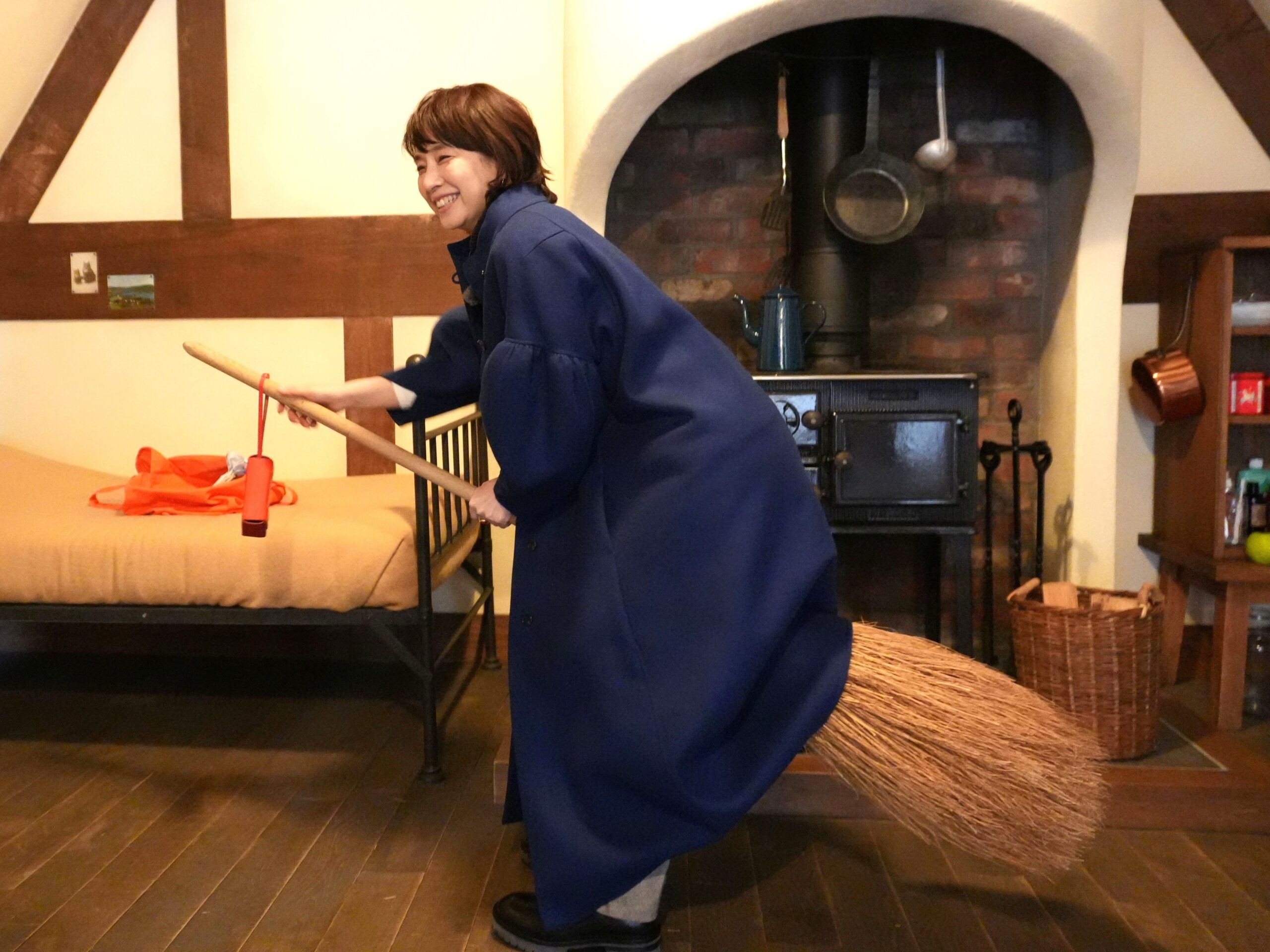 石田ゆり子さんジブリパークを訪れる♪東海テレビ番組『また、会えたね!ジブリパークSP』2026年1月11日(日)12:30~13:30放送 画像およびコメントは当番組に関する記事のみ使用可 別の記事での二次使用は不可